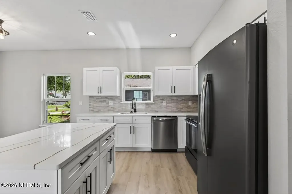 1938 W 4th Street Jacksonville FL 32209
