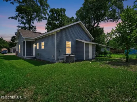 1938 W 4th Street Jacksonville FL 32209