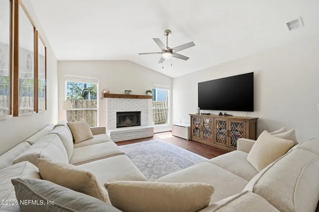 2794 Chesterbrook Court Jacksonville FL 32224