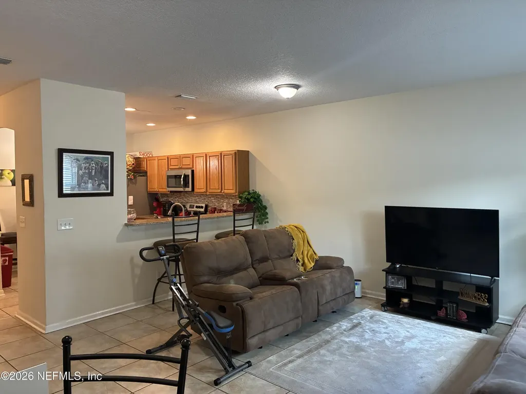 1669 Biscayne Bay Circle Jacksonville FL 32218