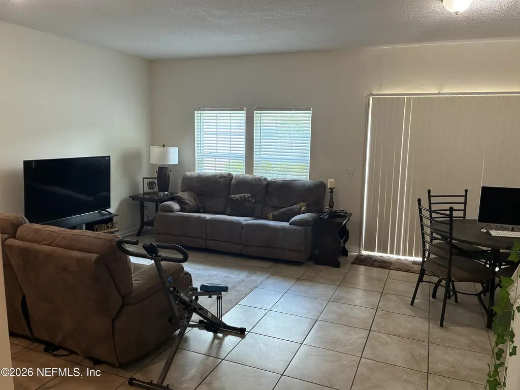 1669 Biscayne Bay Circle Jacksonville FL 32218