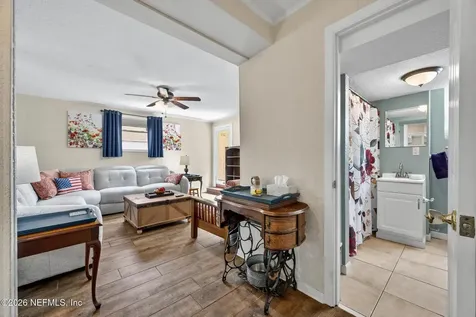 8622 St Patrick Lane Jacksonville FL 32216