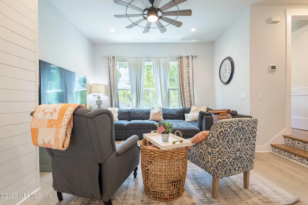 1624 Piazza Place Jacksonville FL 32207