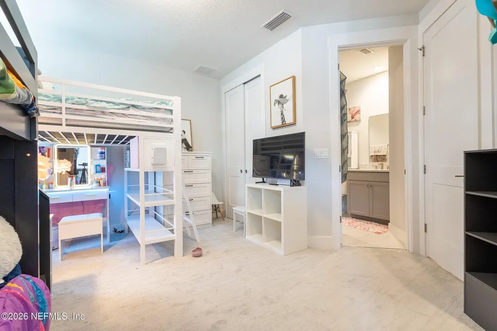 1624 Piazza Place Jacksonville FL 32207