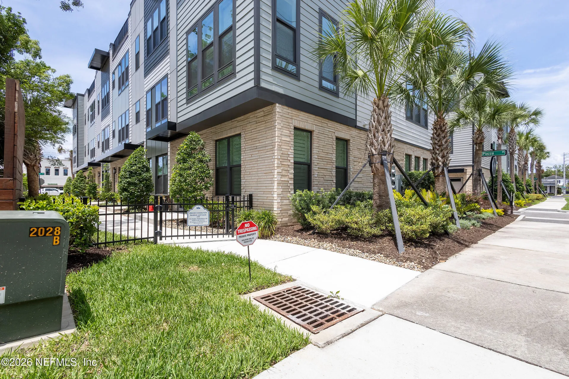 1624 Piazza Place Jacksonville FL 32207
