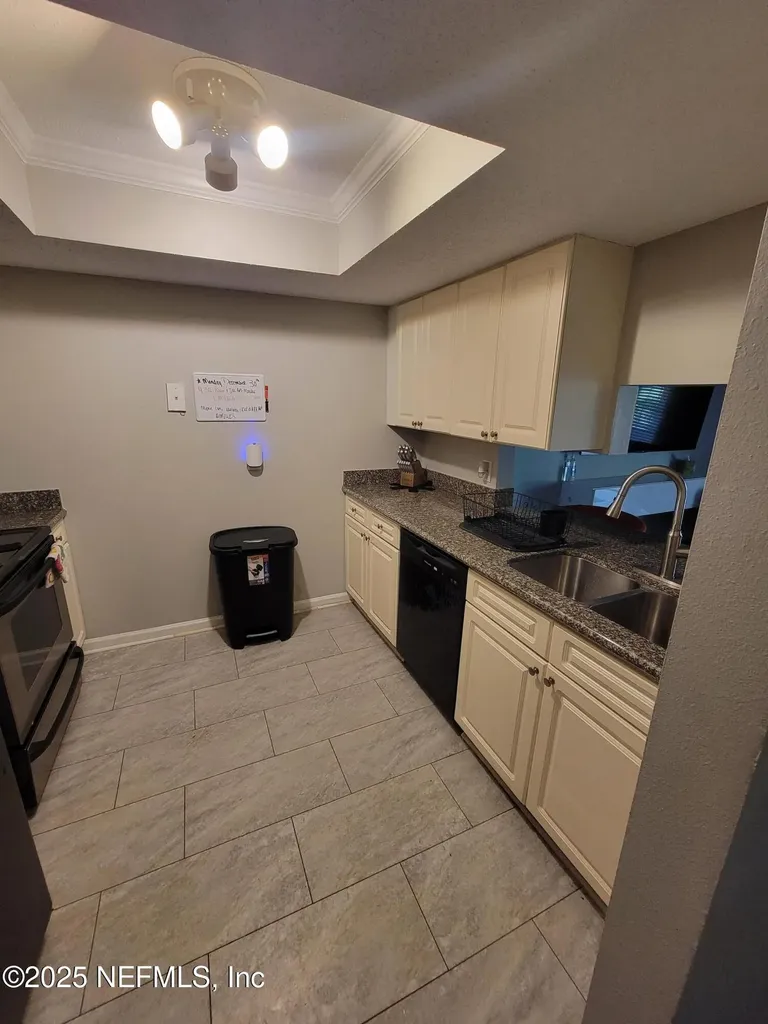 3857 Mission Drive Jacksonville FL 32217
