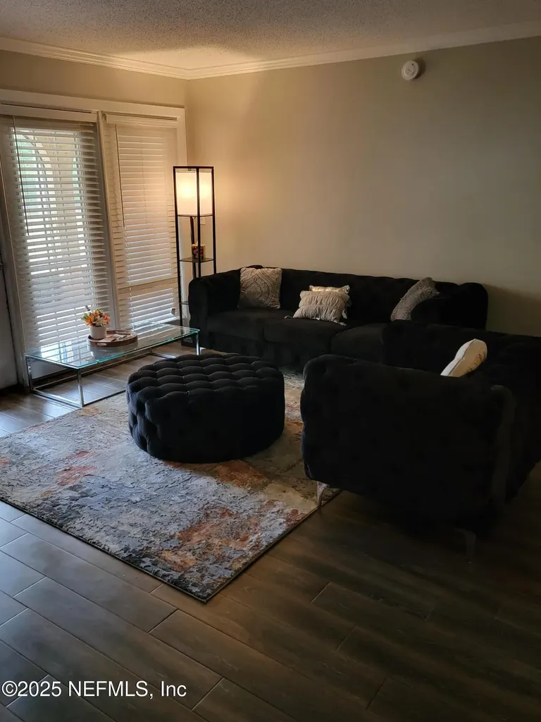 3857 Mission Drive Jacksonville FL 32217