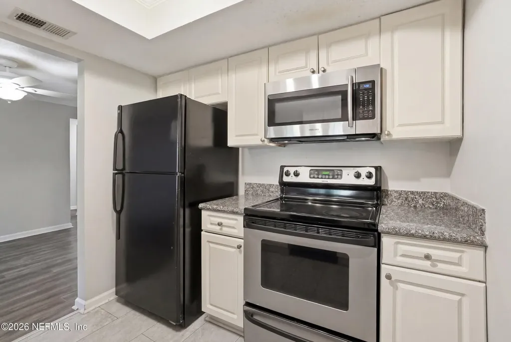 3857 Mission Drive Jacksonville FL 32217
