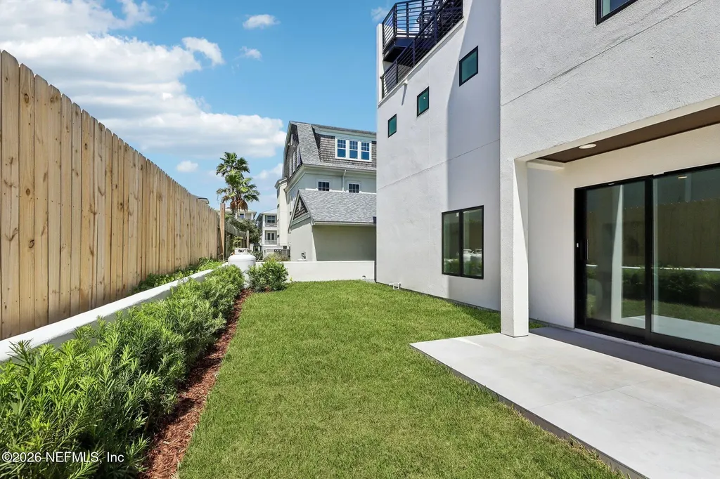 26 20th Avenue N Jacksonville Beach FL 32250