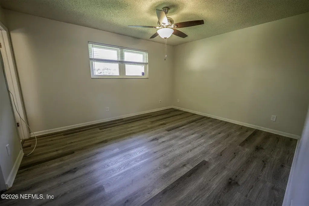 6319 Raw Hyde Trail S Jacksonville FL 32210