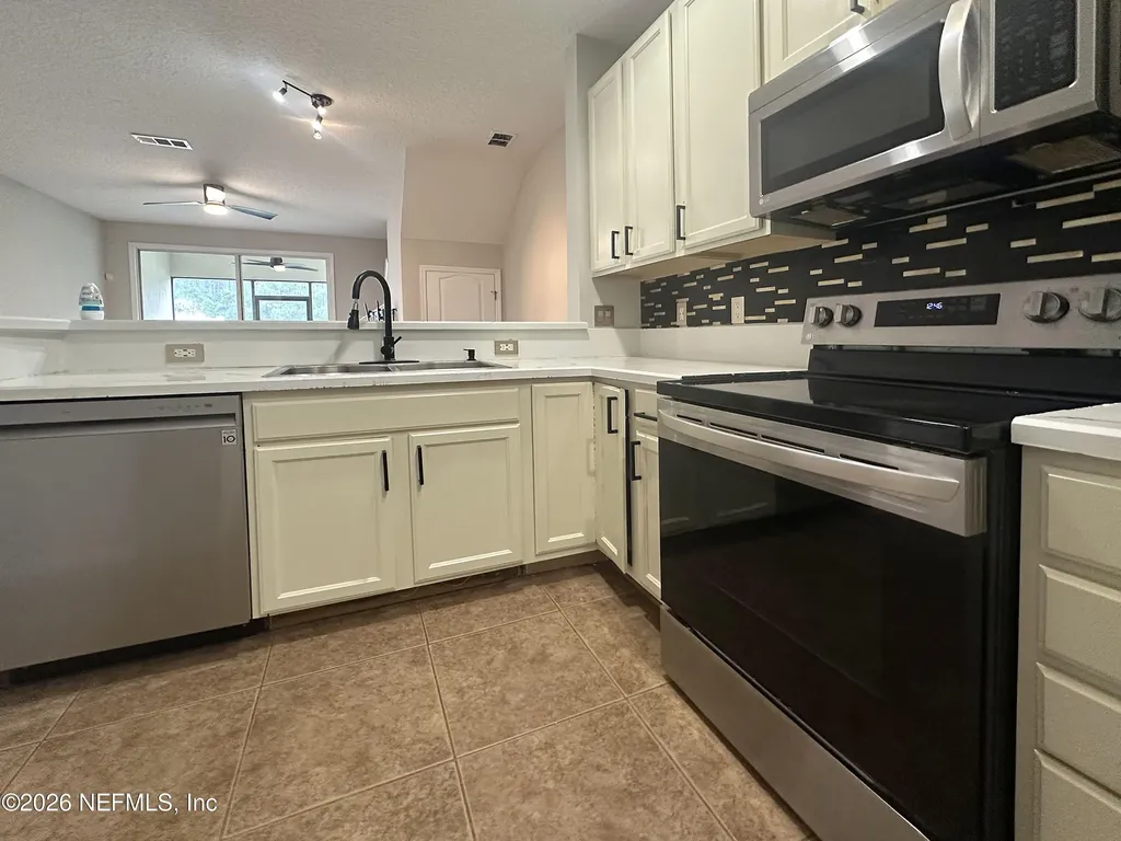 6131 Bartram Village Drive Jacksonville FL 32258