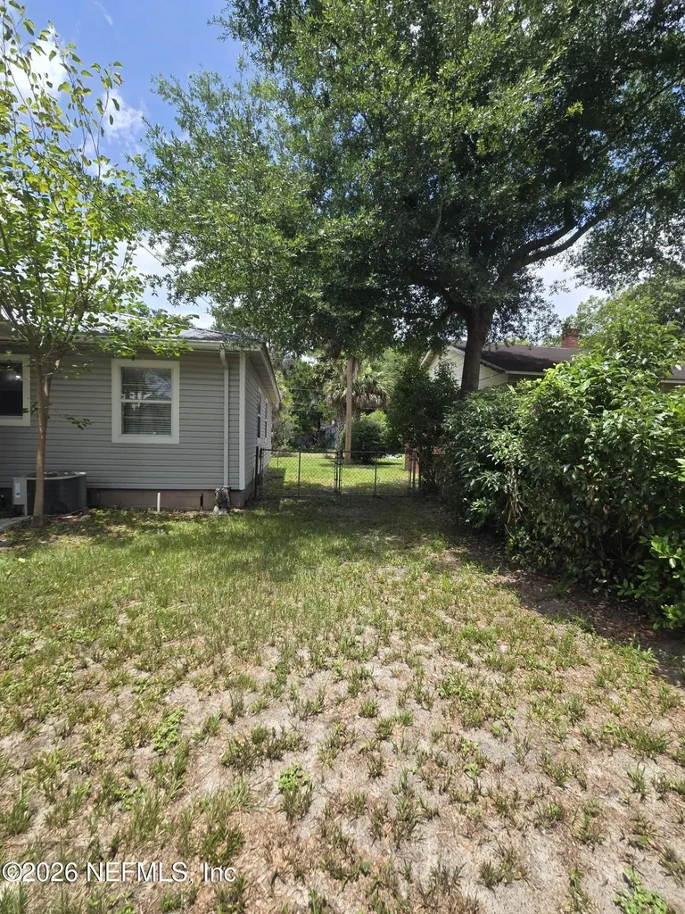 1822 Inwood Terrace Jacksonville FL 32207