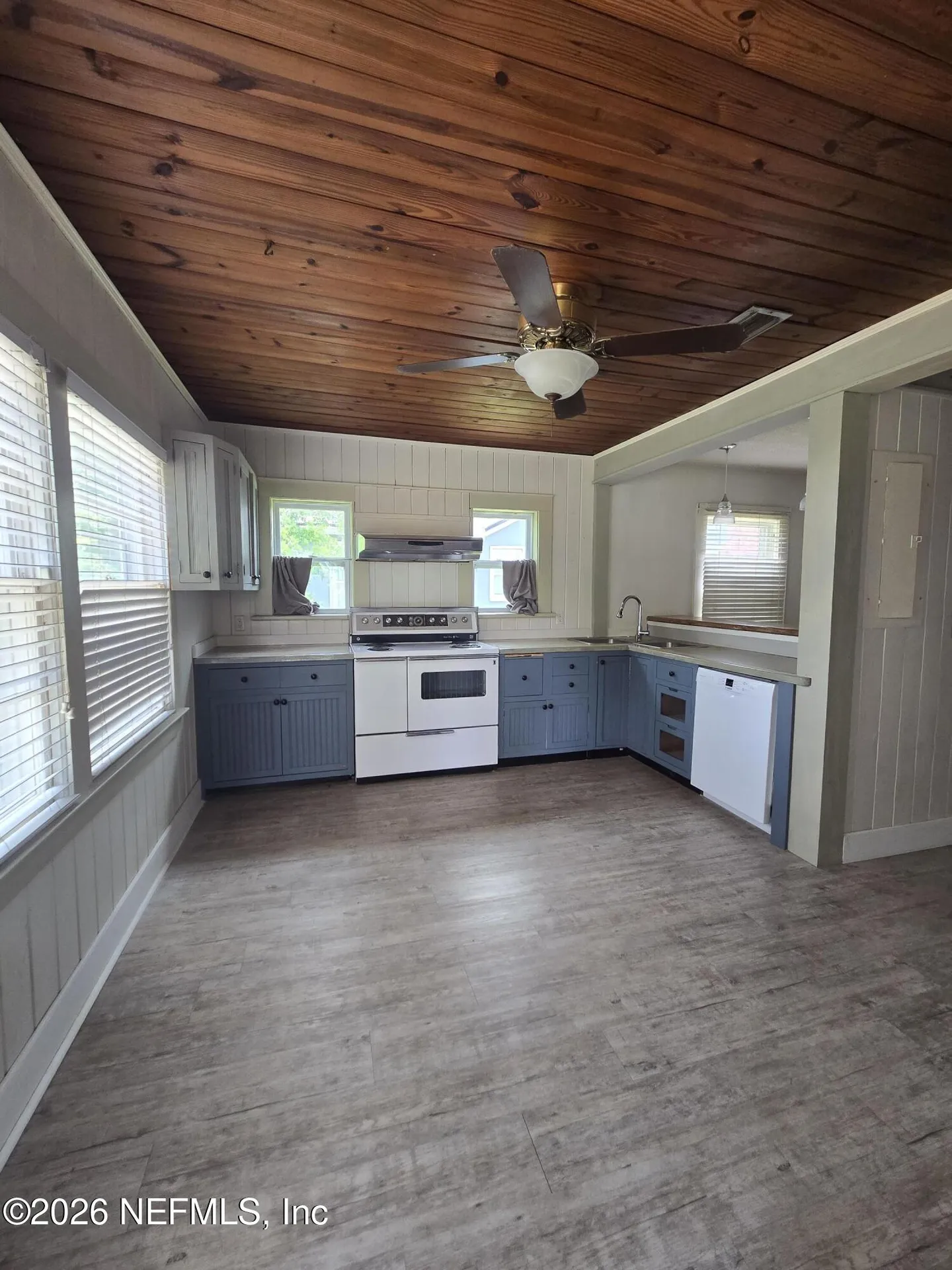 1822 Inwood Terrace Jacksonville FL 32207