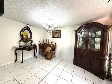 4127 Springwood Road Jacksonville FL 32207