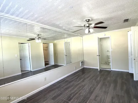 4127 Springwood Road Jacksonville FL 32207
