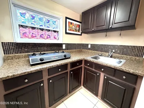 4127 Springwood Road Jacksonville FL 32207