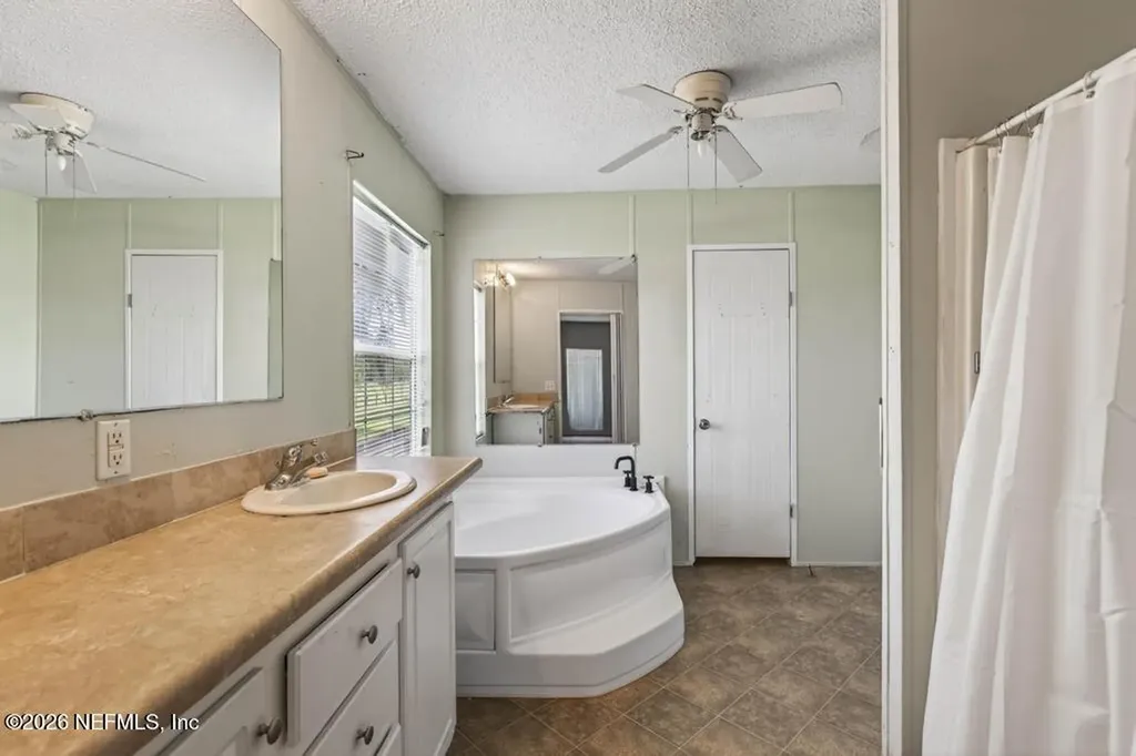 18494 Broken Arrow Road Hilliard FL 32046