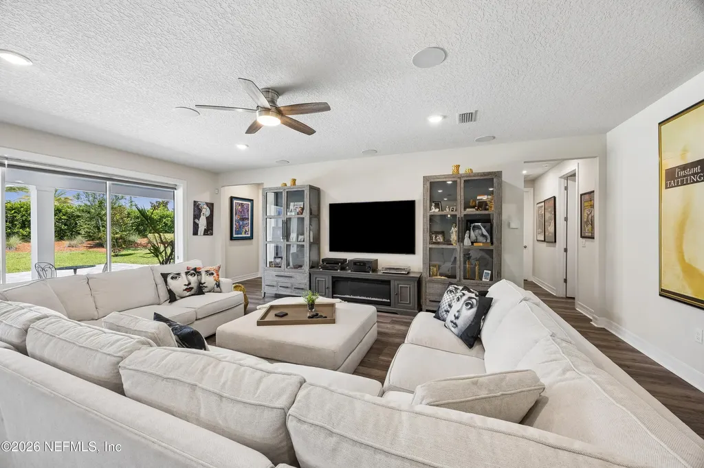 10683 Town View Drive Jacksonville FL 32256