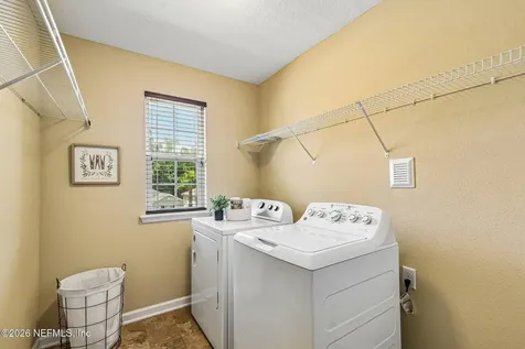 7587 Fanning Drive Jacksonville FL 32244