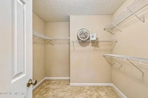 7587 Fanning Drive Jacksonville FL 32244