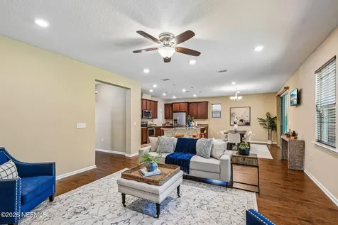 7587 Fanning Drive Jacksonville FL 32244