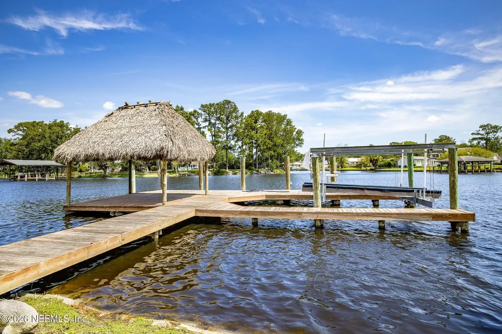 4733 Pirates Bay Drive Jacksonville FL 32210
