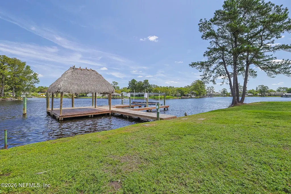 4733 Pirates Bay Drive Jacksonville FL 32210