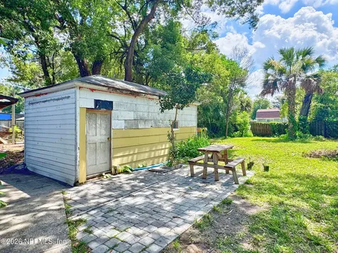 2229 Home Park Circle E Jacksonville FL 32207