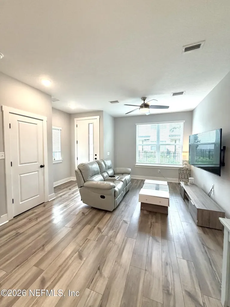 11103 Diffusion Court Jacksonville FL 32256