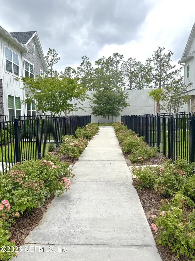 11103 Diffusion Court Jacksonville FL 32256