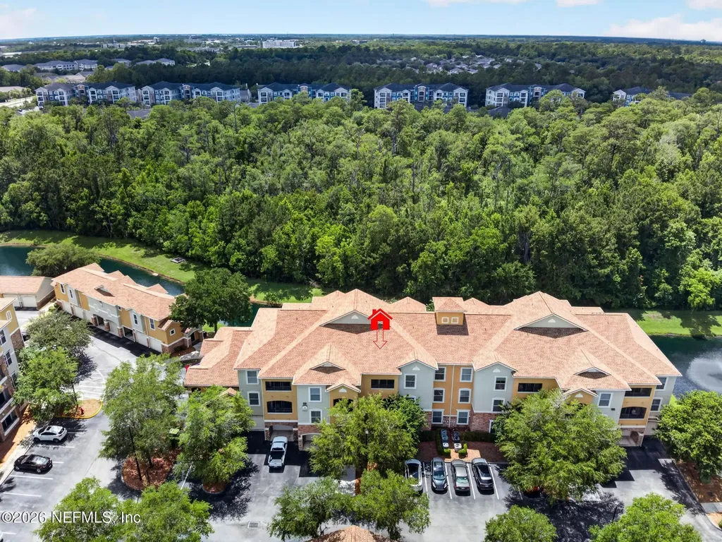 8539 Gate Parkway W Jacksonville FL 32216