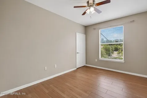 8539 Gate Parkway W Jacksonville FL 32216