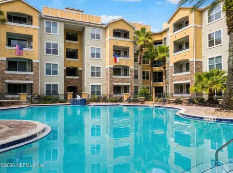 8539 Gate Parkway W Jacksonville FL 32216