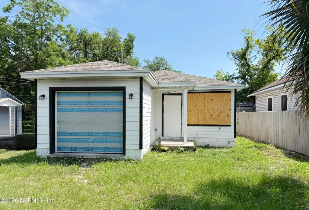 1030 8th Street W Jacksonville FL 32209