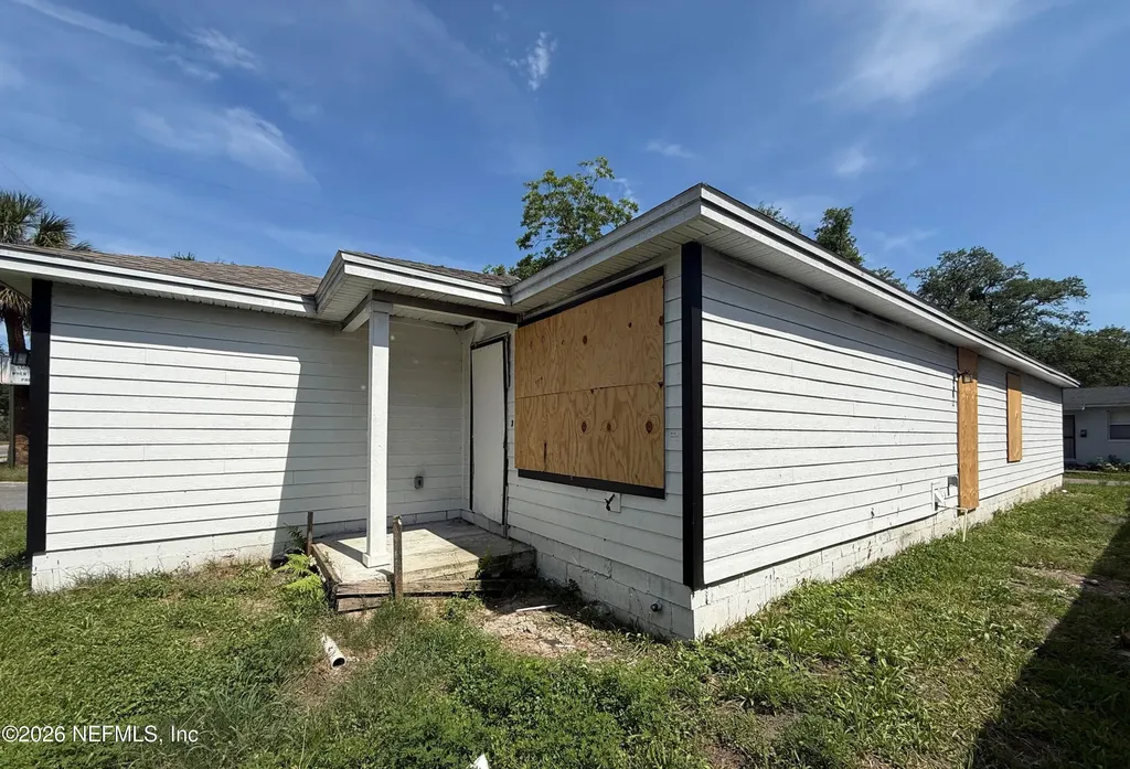 1030 8th Street W Jacksonville FL 32209