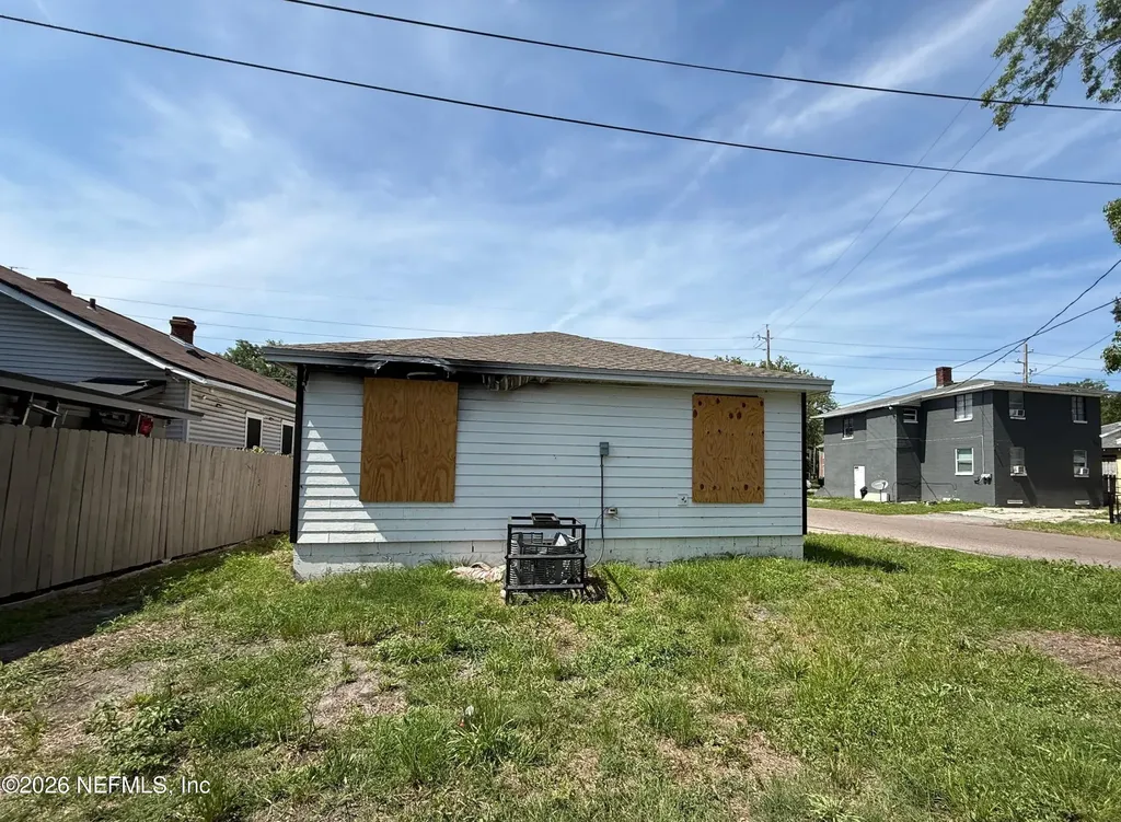 1030 8th Street W Jacksonville FL 32209