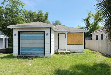1030 8th Street W Jacksonville FL 32209