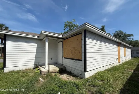 1030 8th Street W Jacksonville FL 32209