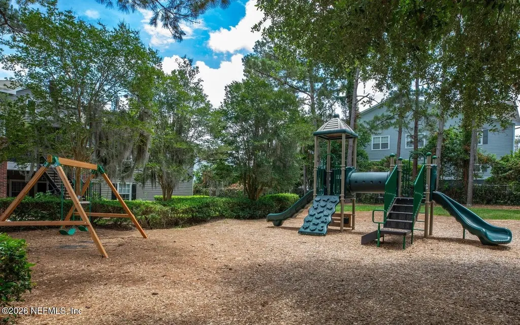 10000 Gate Parkway N Jacksonville FL 32246