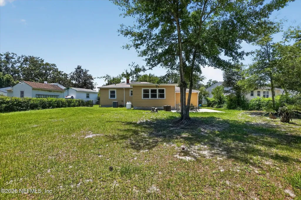 5503 Lakewood Circle E Jacksonville FL 32207