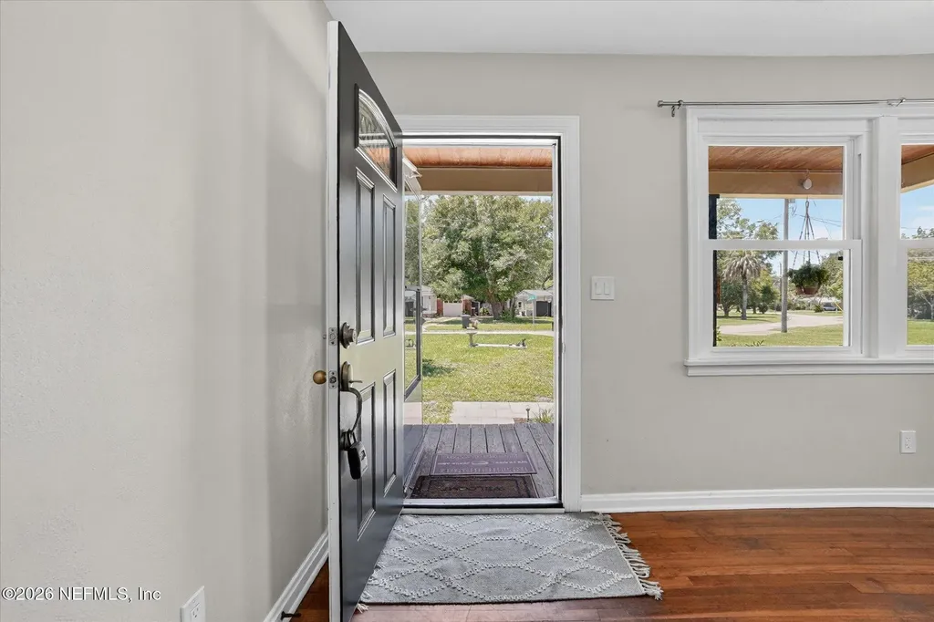 5503 Lakewood Circle E Jacksonville FL 32207