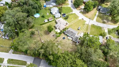 5503 Lakewood Circle E Jacksonville FL 32207