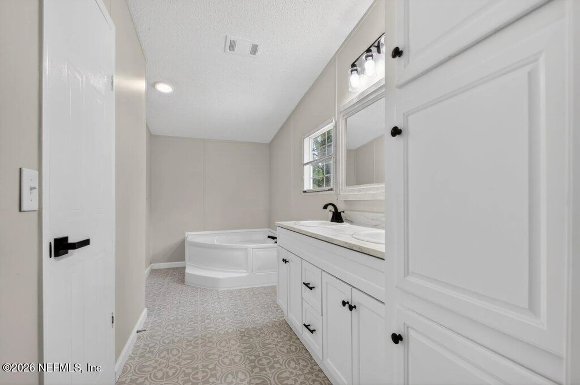 1631 Westwood Court Jacksonville FL 32234