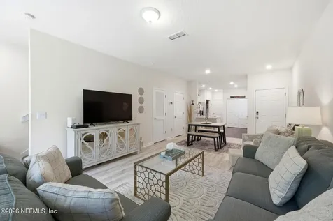 51 Scotch Pebble Drive St. Johns FL 32259