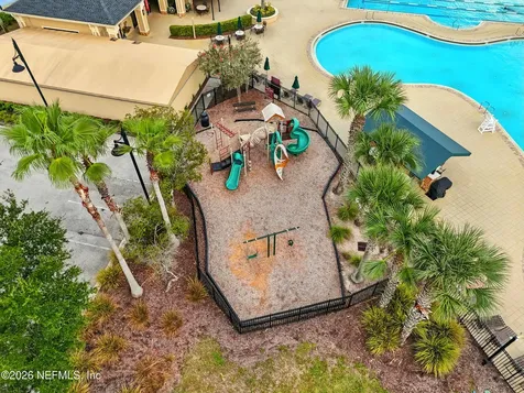 51 Scotch Pebble Drive St. Johns FL 32259