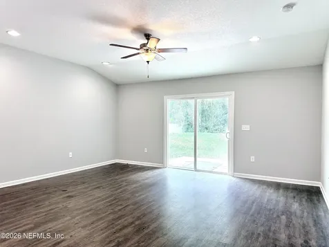 6822 Mcmullin Street Jacksonville FL 32210