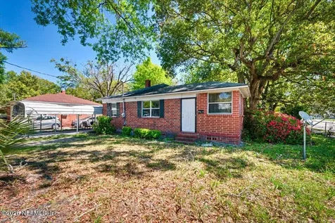 1003 Dixon Street S Jacksonville FL 32254