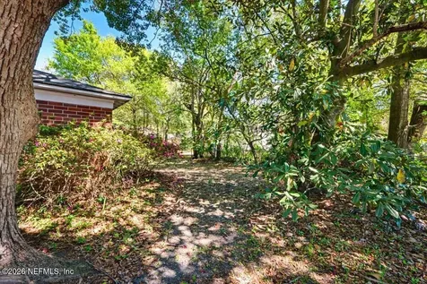 1003 Dixon Street S Jacksonville FL 32254