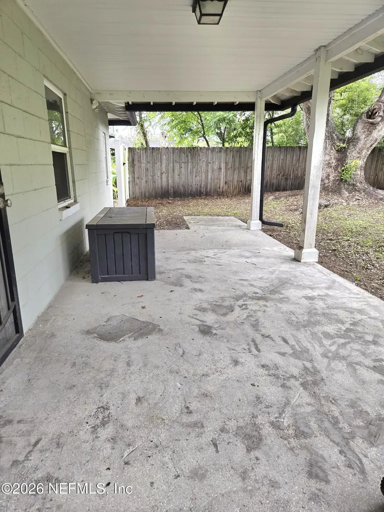 615 Luna Court Jacksonville FL 32205