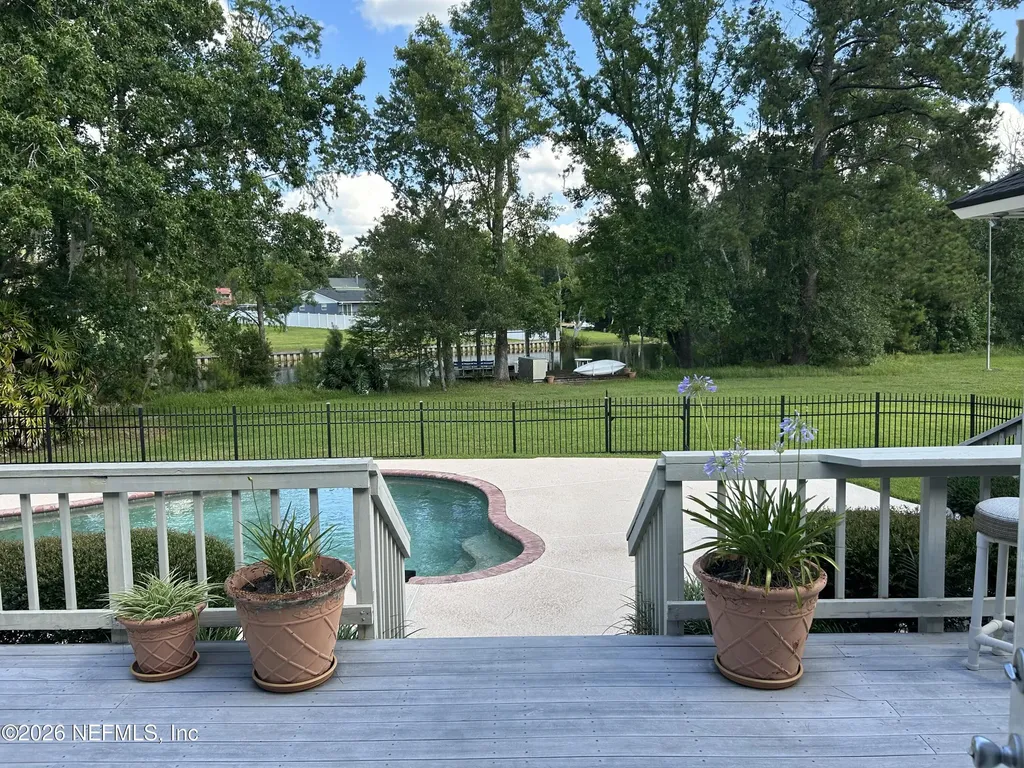1816 Oak Park Circle Green Cove Springs FL 32043